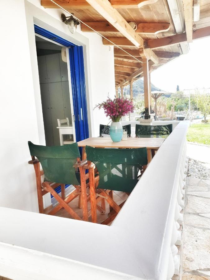 Orange Apartments Vasiliki  Bagian luar foto